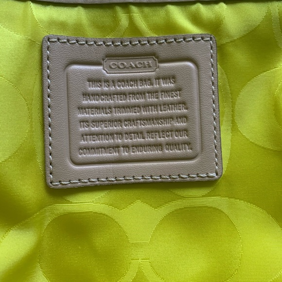 Coach Tote Bag - Picture 3 of 12